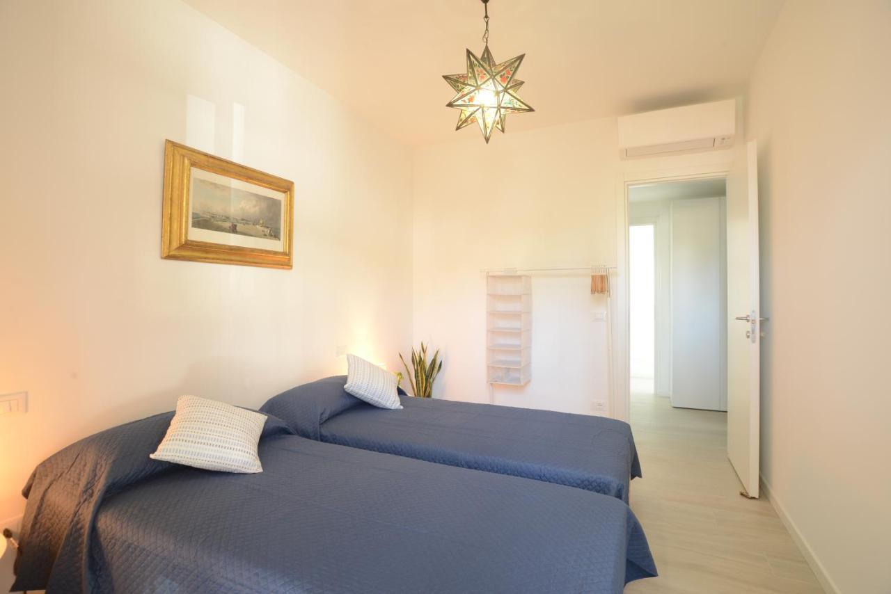 Casa Fiorenza Parcheggio Privato Sanremo Luaran gambar