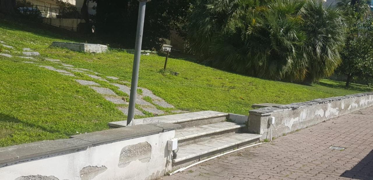 Casa Fiorenza Parcheggio Privato Sanremo Luaran gambar