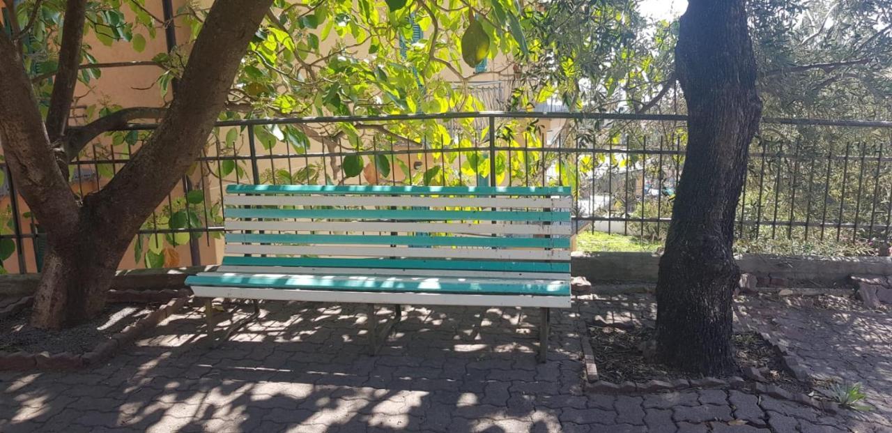 Casa Fiorenza Parcheggio Privato Sanremo Luaran gambar