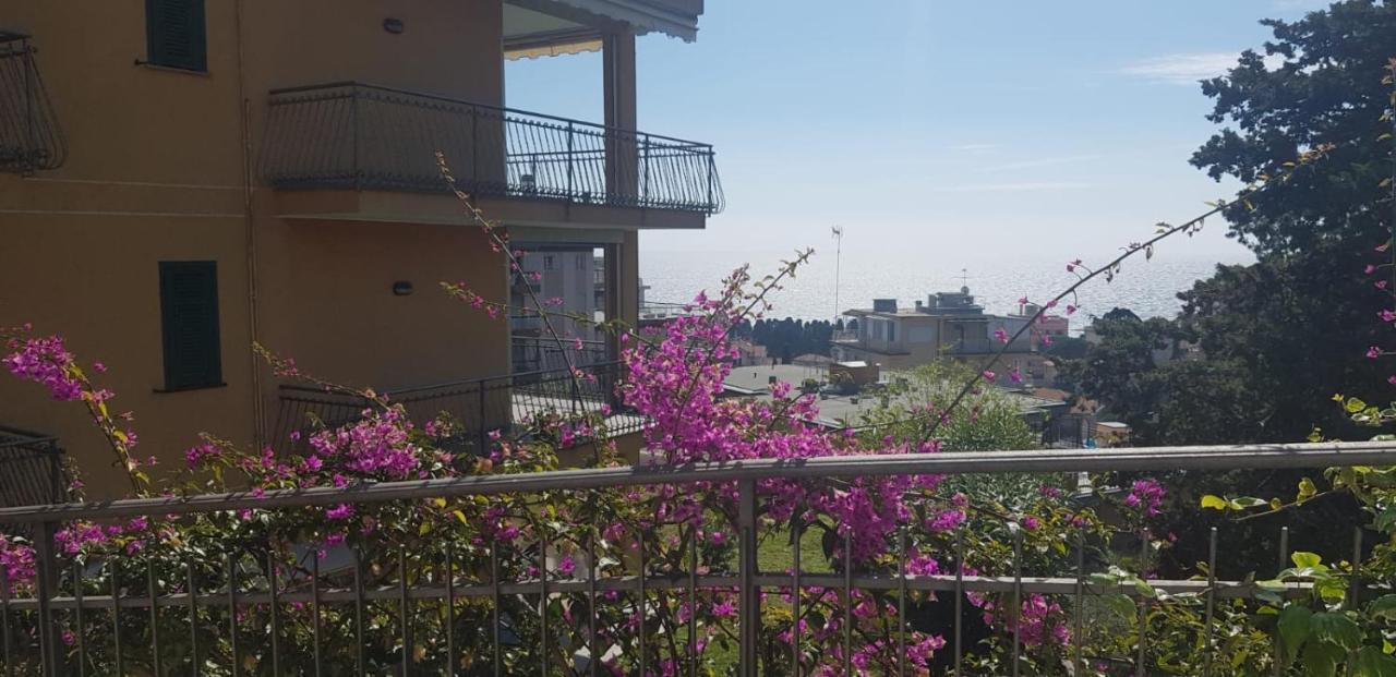 Casa Fiorenza Parcheggio Privato Sanremo Luaran gambar